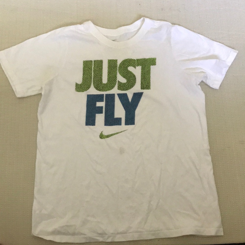 Boys Nike short sleeve shirt